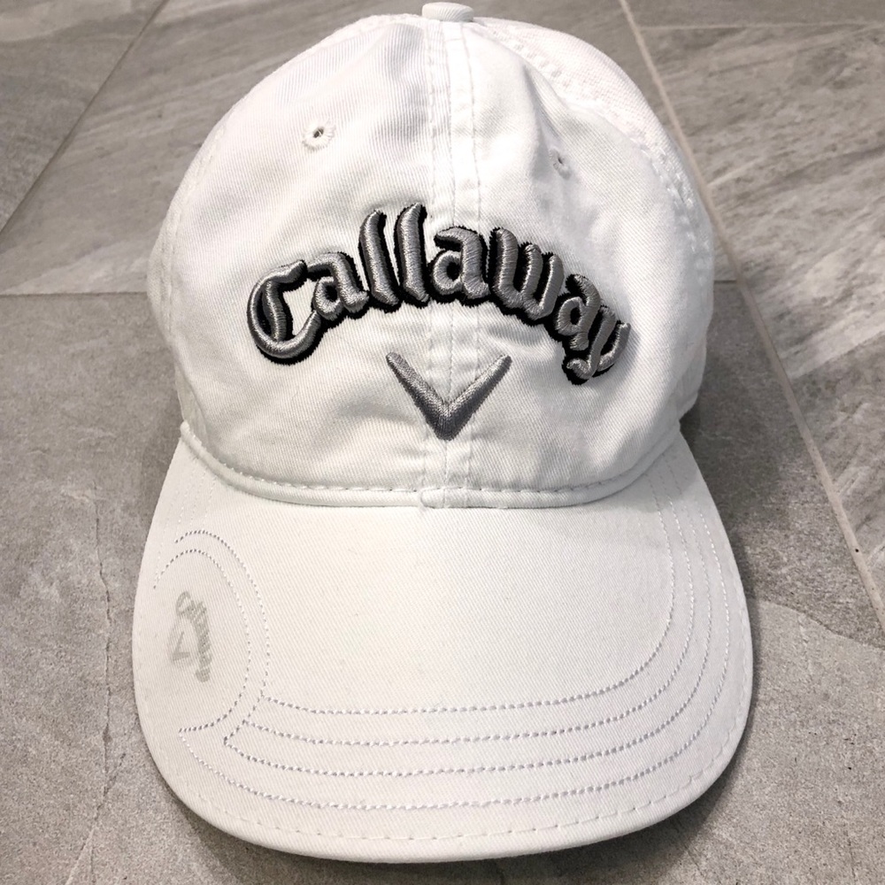 New Authentic Callaway White Magnetic Golf Hat